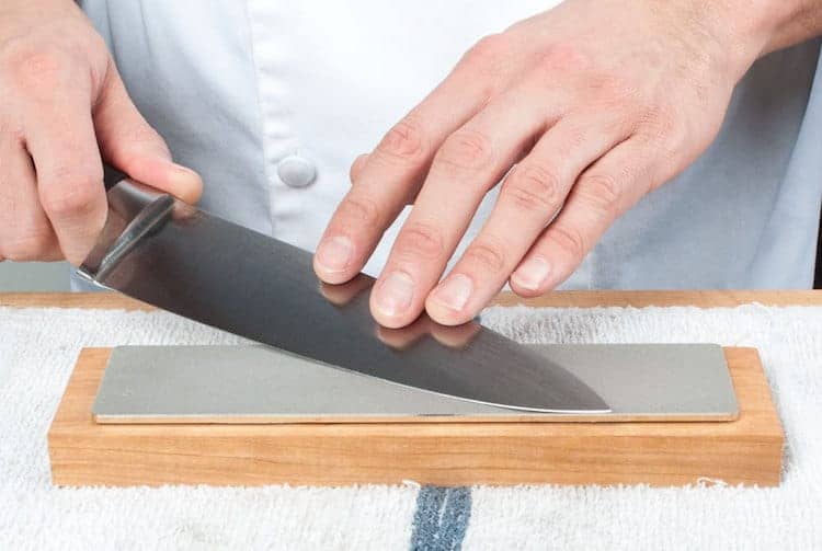 how to use a diamond sharpening stone
